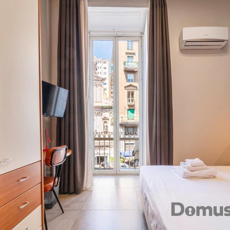 Officina Partenopea - Double or Twin Room with Balcony - 7