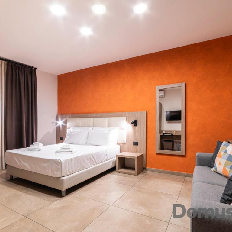 Officina Partenopea - Deluxe Quadruple Room - 3