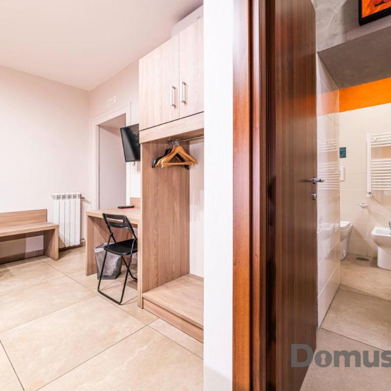 Officina Partenopea - Deluxe Quadruple Room - 6