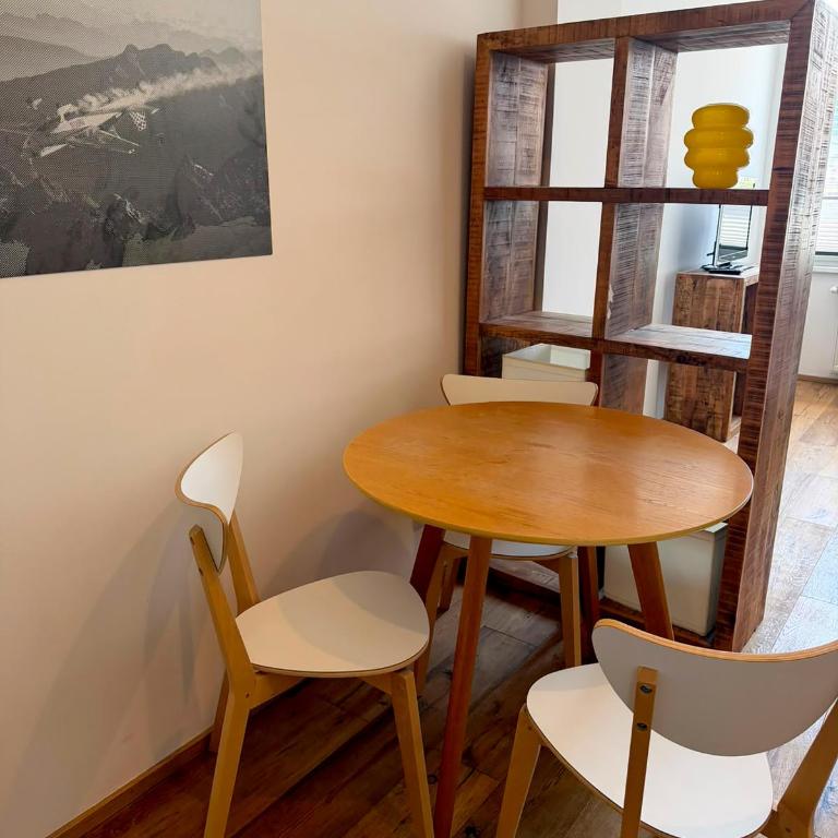 Microloft City Innsbruck - Apartment mit 1 Schlafzimmer - 12