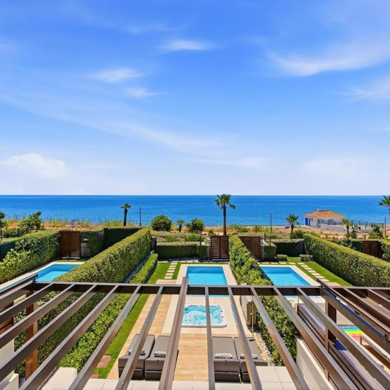 Velaya Beachfront Sanctuary - Maison 4 Chambres - 40
