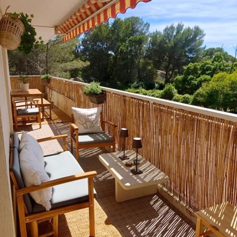 Bright apartment with a view in Saint-Raphaël - Apartment - 17