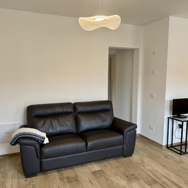 Feder Peaks - One-Bedroom Apartment with Balcony and Mountain View - 2