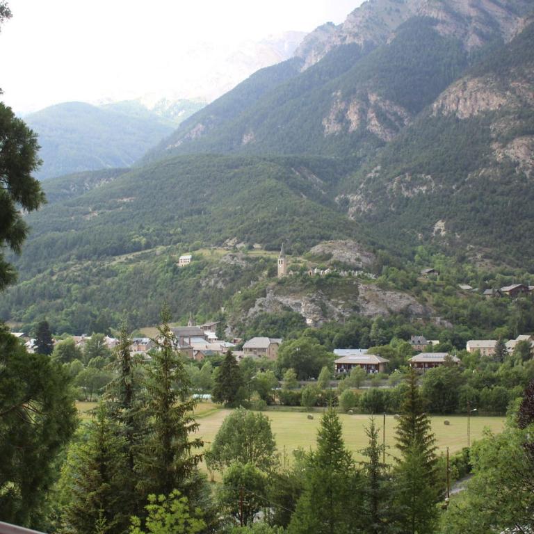 Studio à Jausiers avec accès piscine et animaux acceptés - Studio - 10