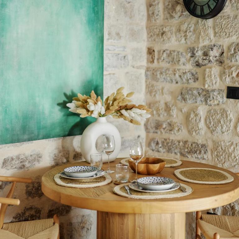 Lina Old Town Apartments - Appartement 1 Chambre avec Jardin - 10