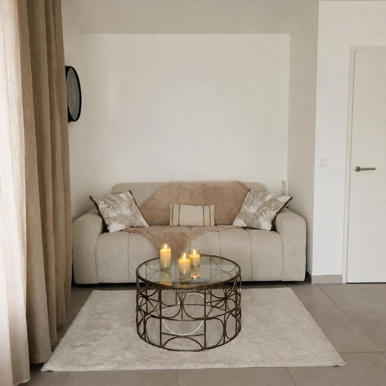 T2 Cosy Bien placé, Calme & Standing, Garage - Appartamento con 1 Camera da Letto - 1