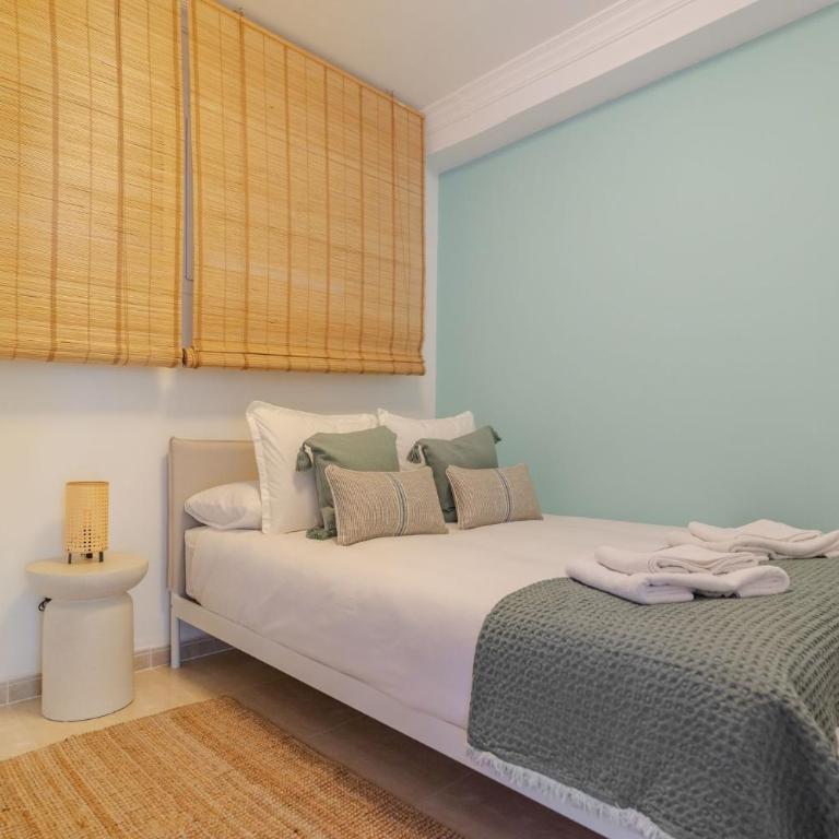 Luxurious 2-Bedroom Apartment with Ocean View in Costa Adeje - Apartment - 28