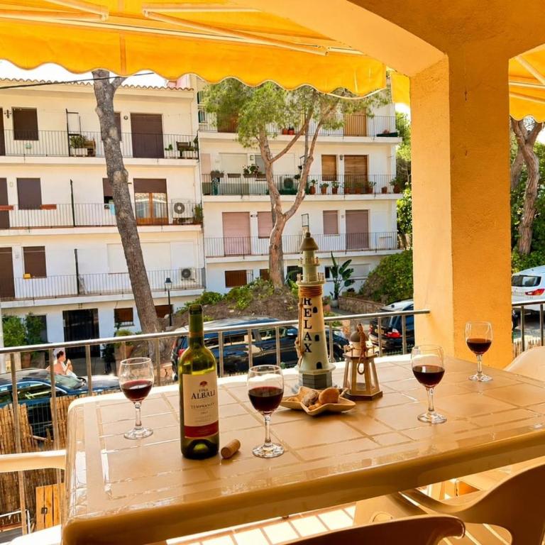Apartamento reformado en Calella de Palafrugell a 1 minuto de la playa - Apartment mit 2 Schlafzimmern - 52