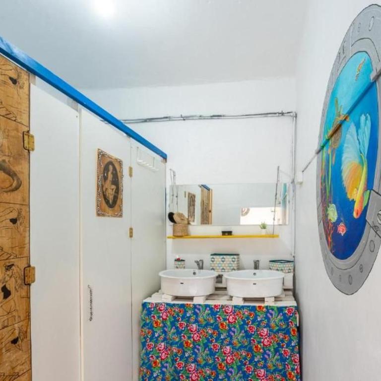 La Casita de Arrecife - Cama en habitación compartida con 4 camas - 1