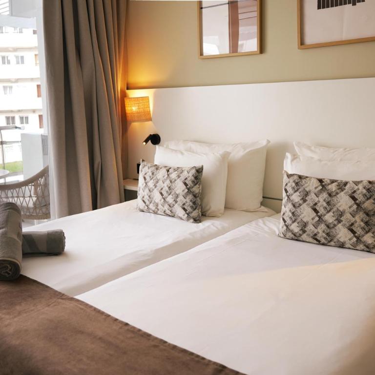 Coral Ocean View - Adults Only - Junior Suite Swim Up ( 2 adults) - 17