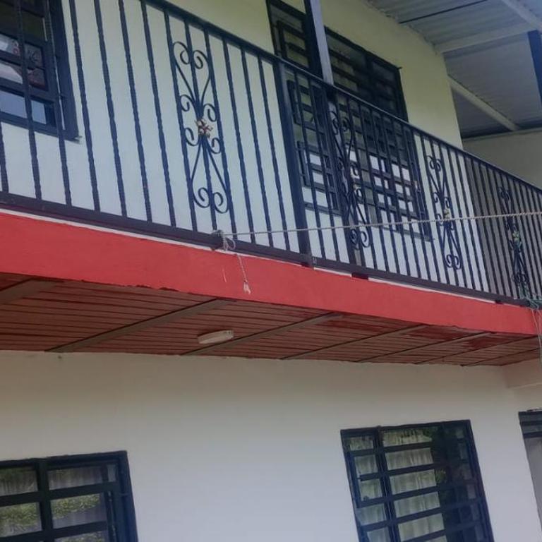Casa vacacional en Girardot - Casa de 5 dormitorios - 12