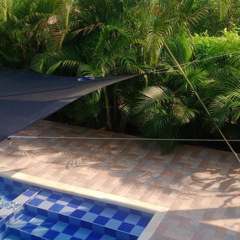 Casa vacacional en Girardot - Casa de 5 dormitorios - 13