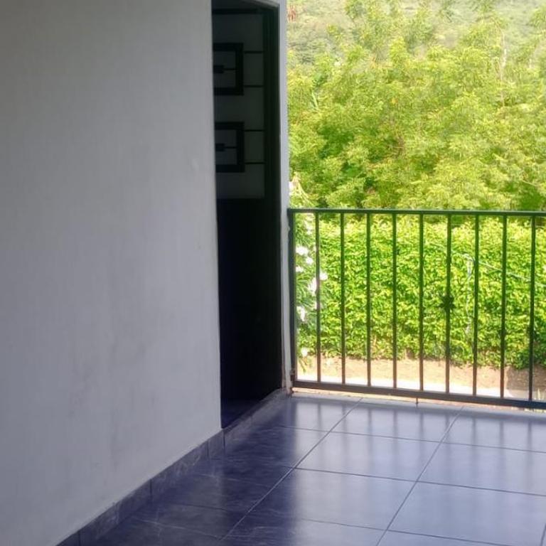 Casa vacacional en Girardot - Casa de 5 dormitorios - 28