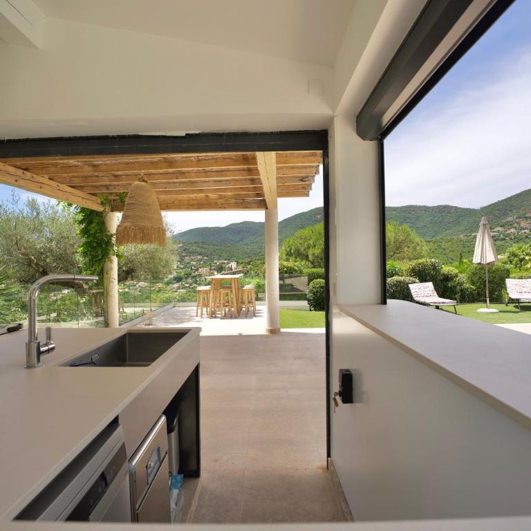 Villa Maeva - Villa - 24