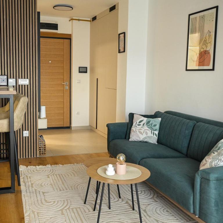 Stan na dan - Nika StudioApp Istocno Sarajevo sa Garazom - One-Bedroom Apartment - 8