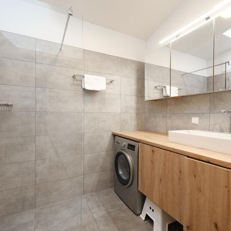 Apartment Grimming by Alpenidyll Apartments - Appartement avec Terrasse - 14
