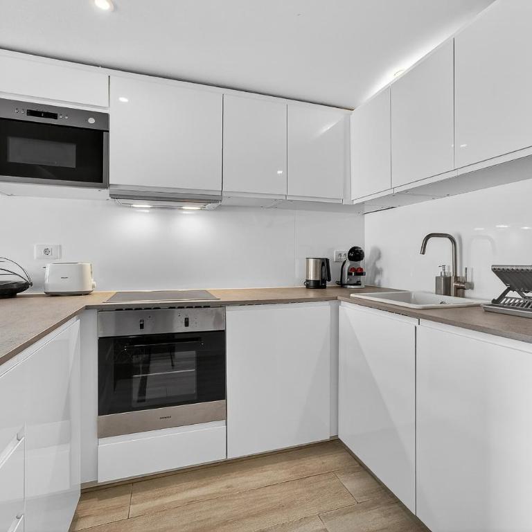 Parque Santiago II Exceptional Duplex with terrace - Appartamento con 2 Camere da Letto - 3