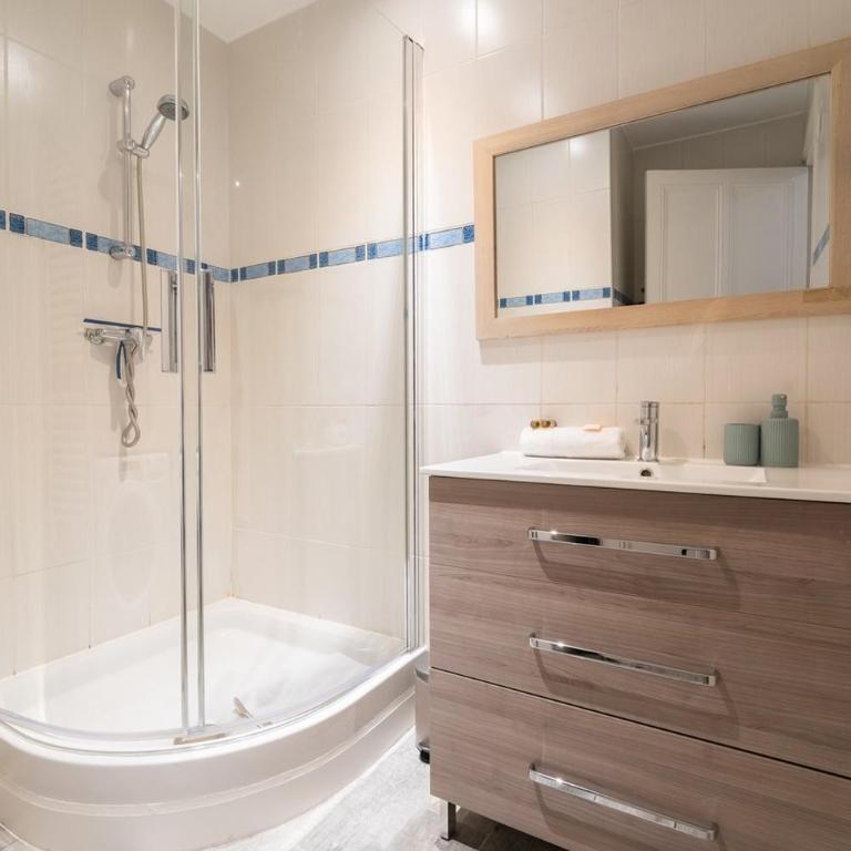 2p Proche Gare Calme spacieux - Appartement - 16