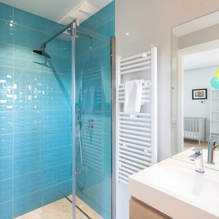 S2 Staywizus - House for 12p swiming pool AC BBQ 10 mins from Sea - Maison 6 Chambres - 56