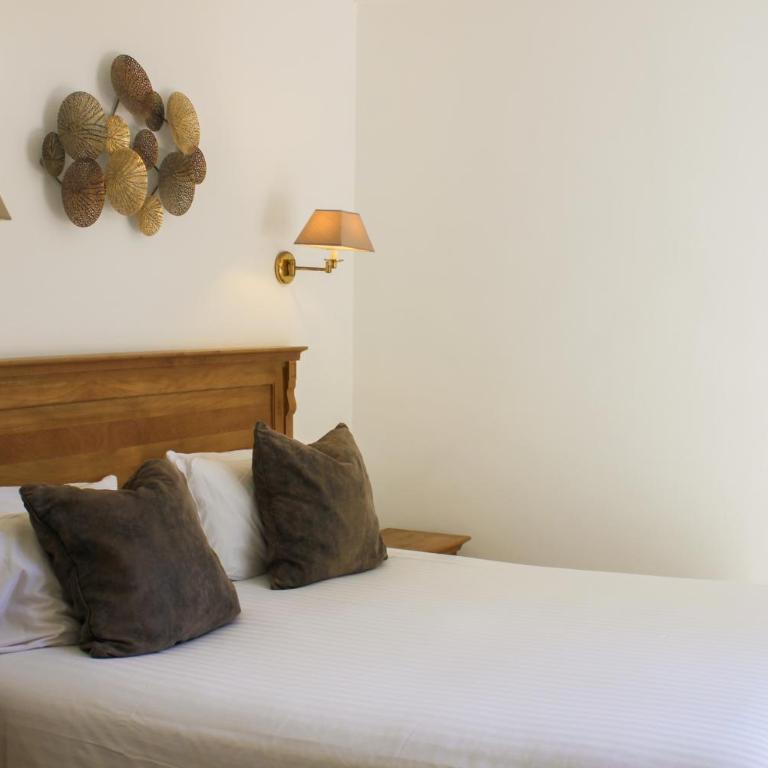 Hôtel Beau Site - Cap d'Antibes - Grande Chambre Double Supérieure - 7
