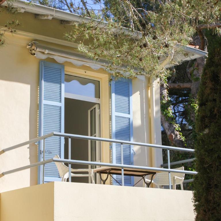 Hôtel Beau Site - Cap d'Antibes - Grande Chambre Double Supérieure - 8