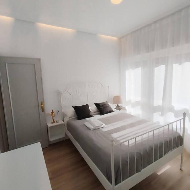 Espacioso, 4 Hab, Parking Gratis & Lic: EBI-02928 - Apartment mit Balkon - 9
