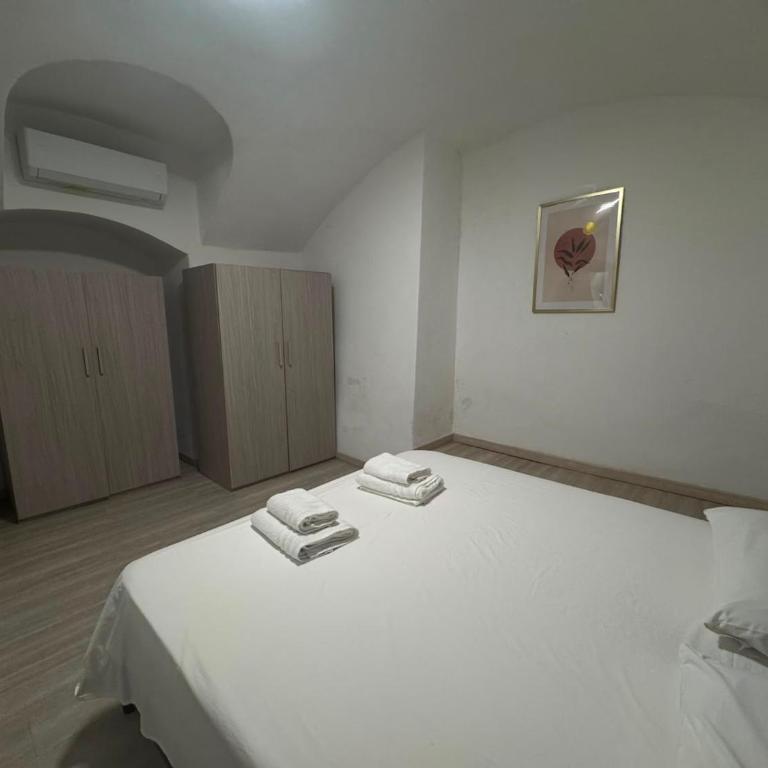 Duomo Happiness Suites - Appartamento con 2 Camere da Letto - 5