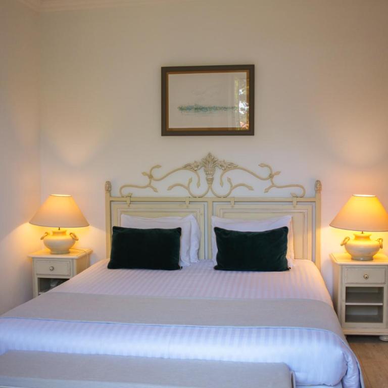 Hôtel Beau Site - Cap d'Antibes - Grande Chambre Double Supérieure - 9