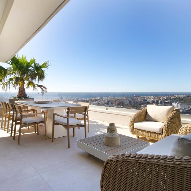 Stunning Penthouse in Estepona - Haus mit 2 Schlafzimmern - 2