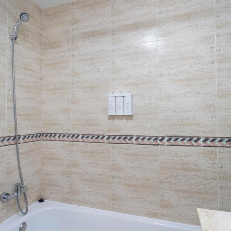 Family friendly near Puerto Banus - Appartement 2 Chambres Deluxe avec Balcon - 10