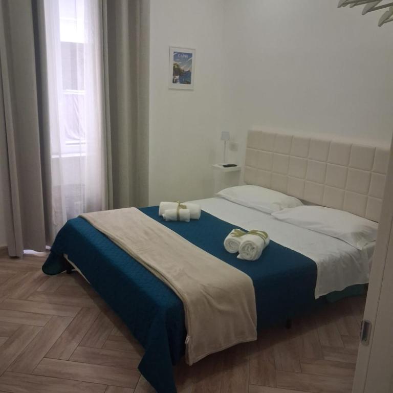 Seven Duchesca - Deluxe Room - 2