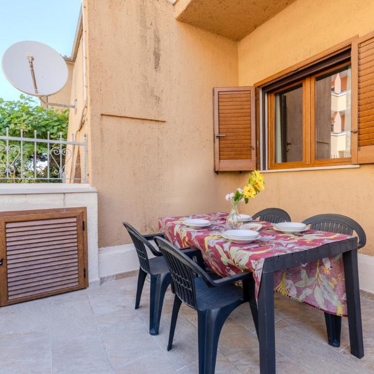 5 MINUTES FROM THE SEAFRONT -Apartment & garden - Apartamento de 2 dormitorios - 23