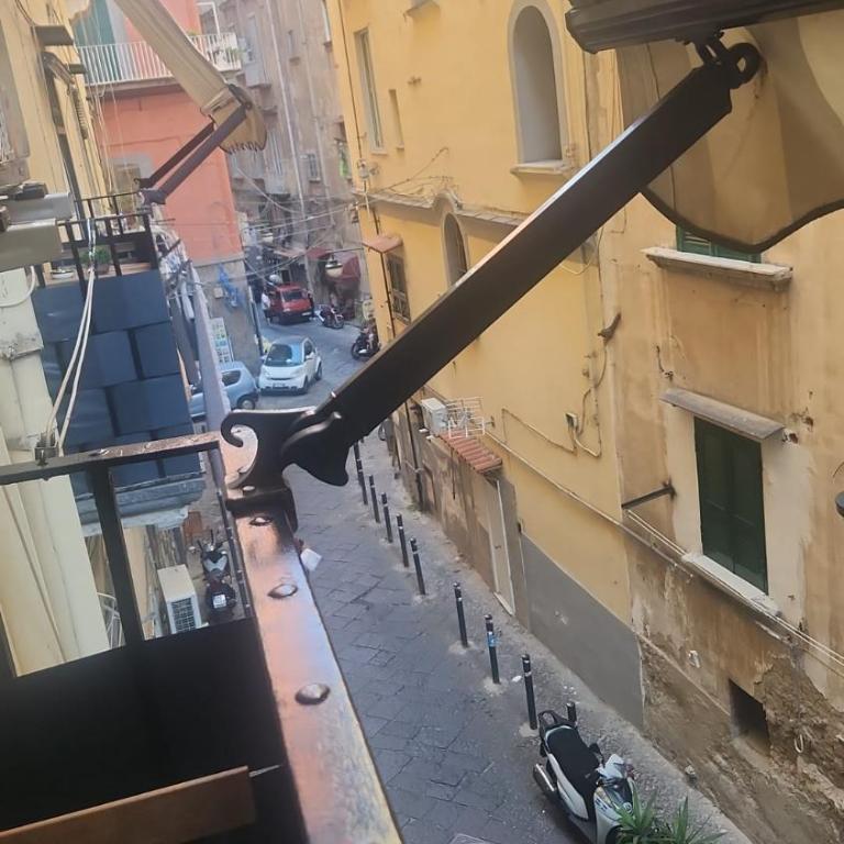 Little NAPOLI - Appartamento Loft con 1 Camera da Letto e Balcone - 1