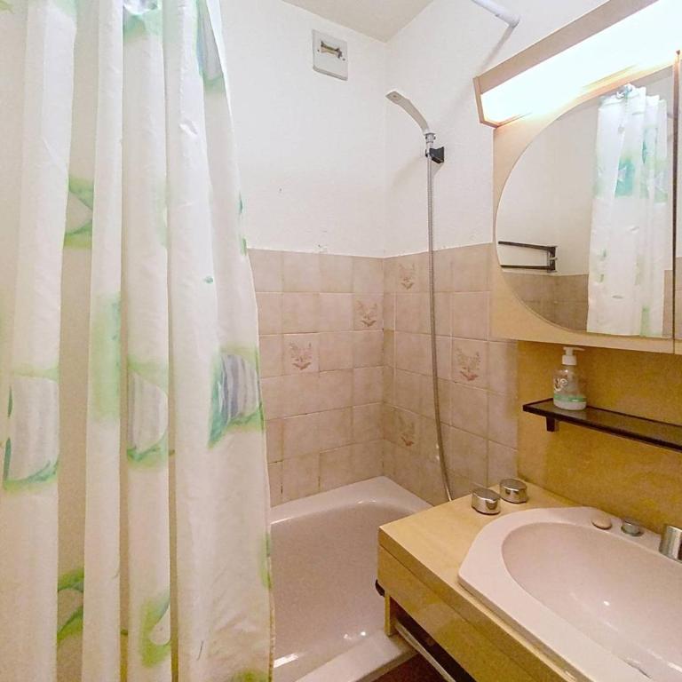 T2 avec Loggia et Balcon à Bormes-les-Mimosas - FR-1-610-91 - Apartamento - 11