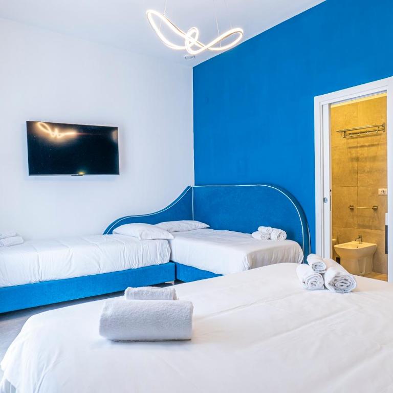 Casa Brigida Rooms - B&B Napoli Centro - Habitación Cuádruple Deluxe - 14