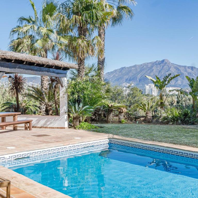Sunhouse Villa Marbella - Villa con vistas al jardín - 36