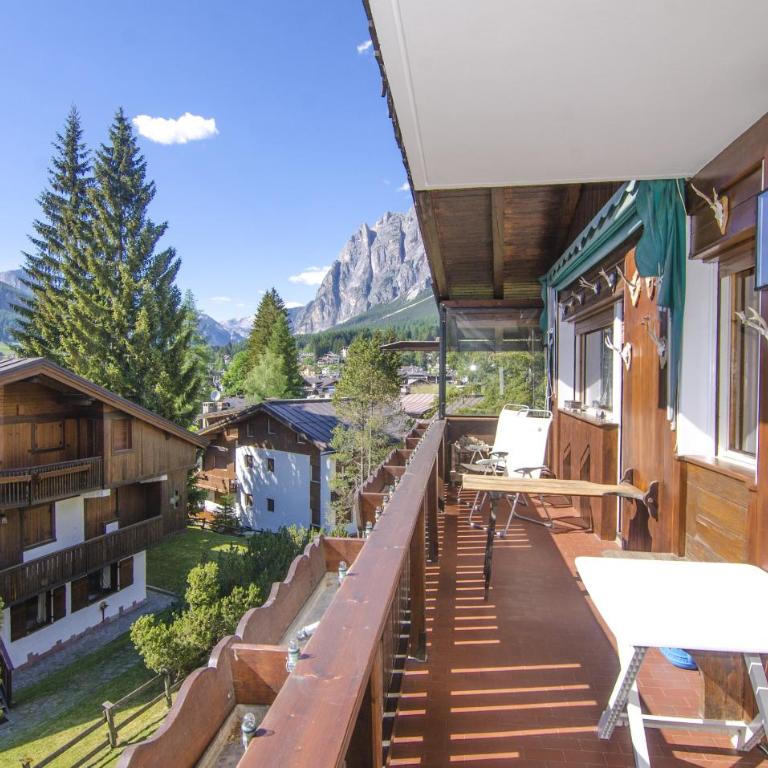 Al Larice, appartamento con terrazza in zona tranquilla - Appartamento - 1