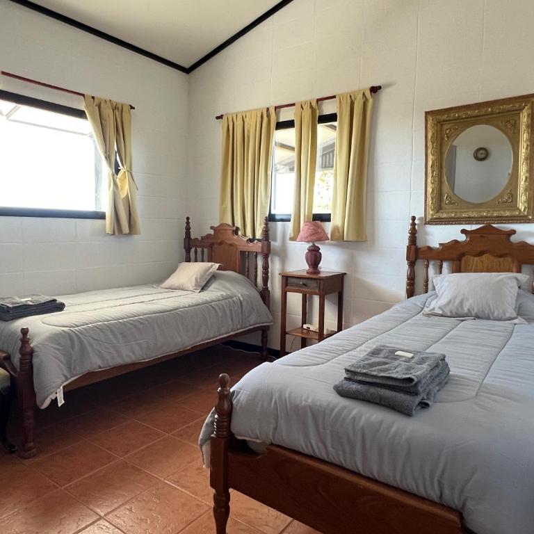 Estancia Las Bardas - Habitación cuádruple - 1