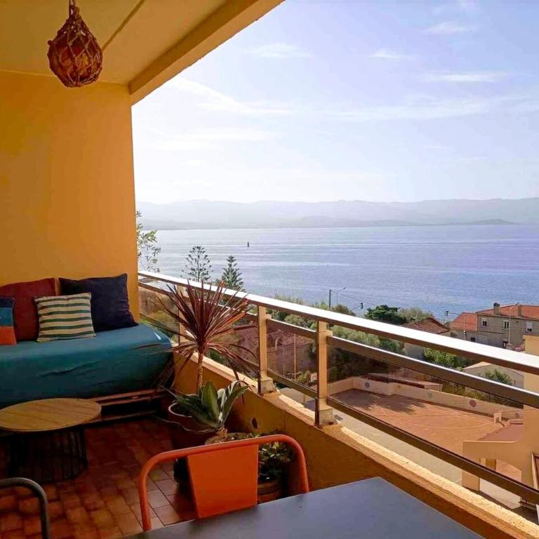 Apartment with Panoramic Sea View - Apartamento - 3