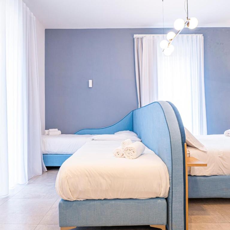 Casa Brigida Rooms - B&B Napoli Centro - Habitación Cuádruple Prémium - 7