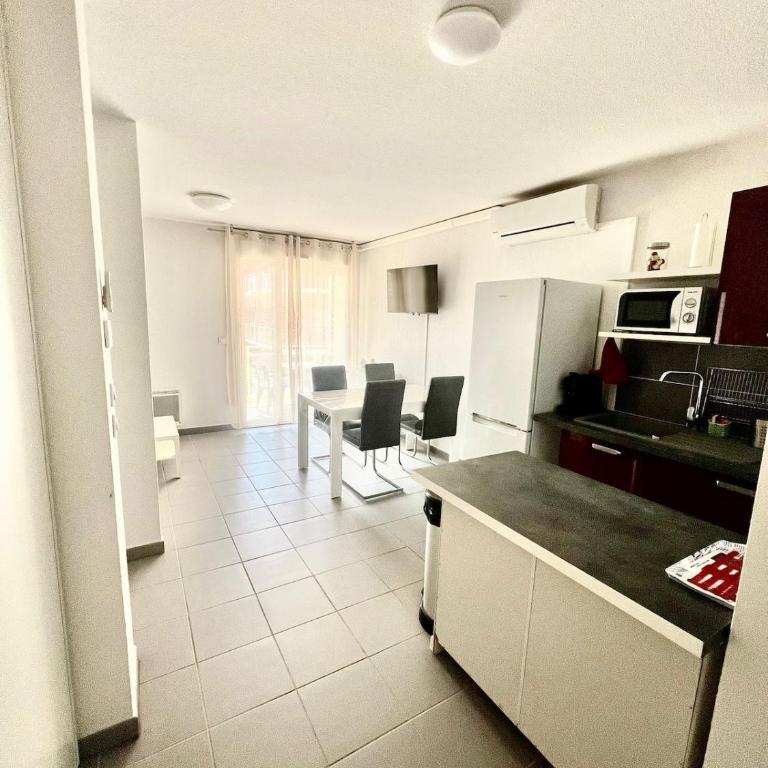 Appartement 6 personnes, piscine sauna & salle de sport - Appartement 2 Chambres - 6