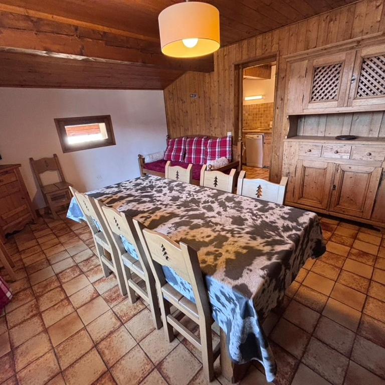 Appartement L'Etale, Chez francine - Appartement 1 Chambre avec Balcon et Vue sur les Montagnes - 5