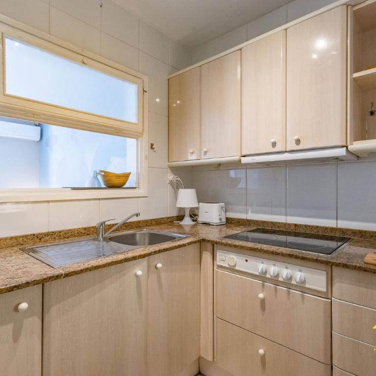 Apartamento con gran terraza a 5 Min de la Playa y PortAventura - Appartement 2 Chambres - 7