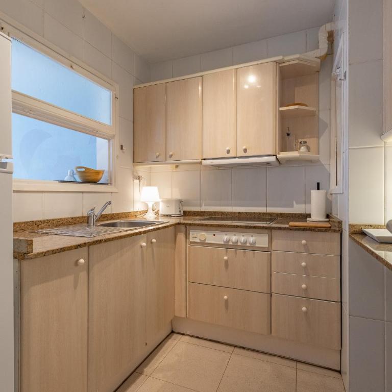 Apartamento con gran terraza a 5 Min de la Playa y PortAventura - Appartement 2 Chambres - 30