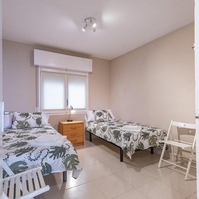 Apartamento con gran terraza a 5 Min de la Playa y PortAventura - Appartement 2 Chambres - 42