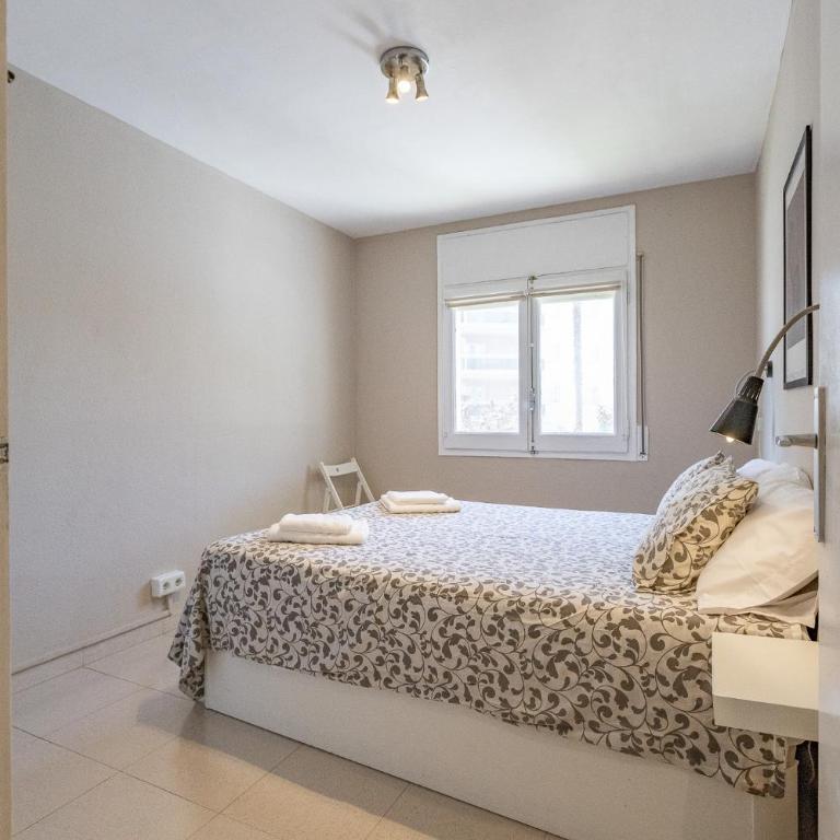 Apartamento con gran terraza a 5 Min de la Playa y PortAventura - Appartement 2 Chambres - 63