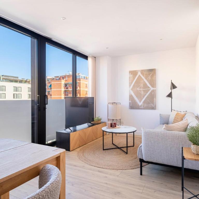 Rosselló Residence - Apartamento de 3 dormitorios con vistas - 1