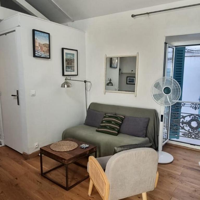 Charmant Studio Vieille Ville de Menton, Basilique Saint-Michel - Appartement 1 Chambre - 2