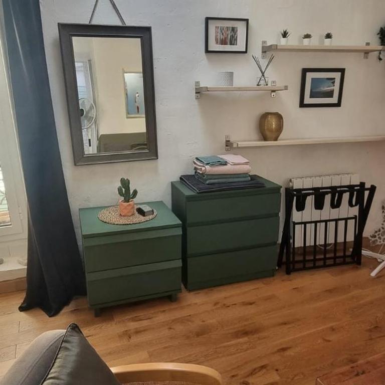 Charmant Studio Vieille Ville de Menton, Basilique Saint-Michel - Appartement 1 Chambre - 3