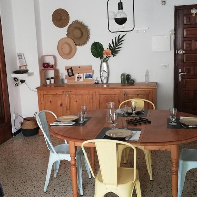 Rosas Santa Margarida large T3 proche de la mer - Two-Bedroom Apartment - 11